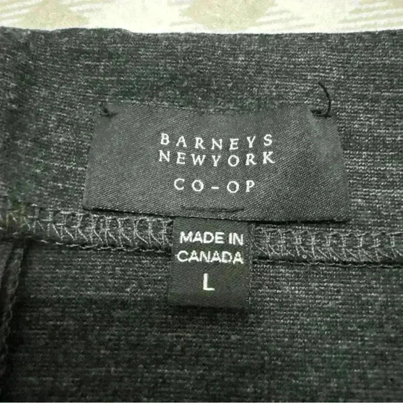 Barney’s New York Co-Op Gray Ruffle Bottom Mini Skirt Size Large - Picture 3 of 9